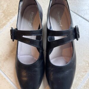 BeutiFeel Leather Dance Shoes